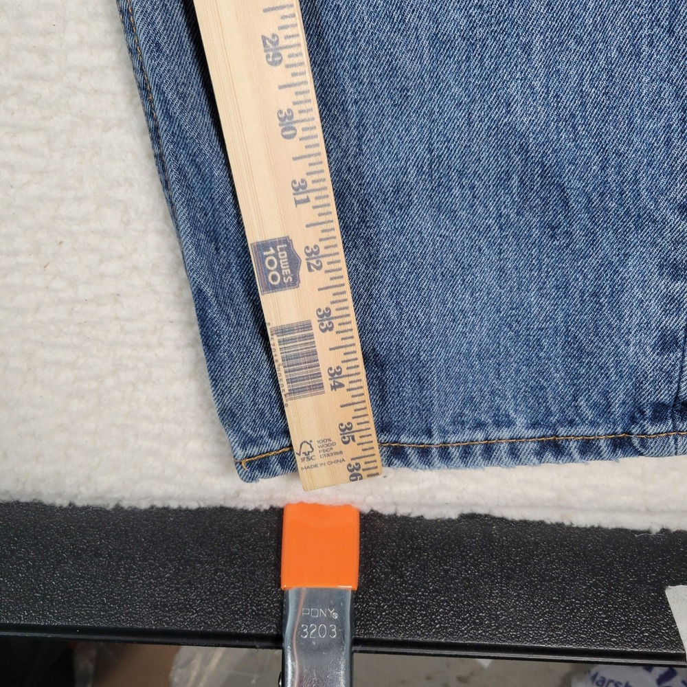 Levi's 550 Relaxed Jeans Mens 40x36 Blue Med Wash Tapered Leg Denim Distressed - Picture 5 of 16